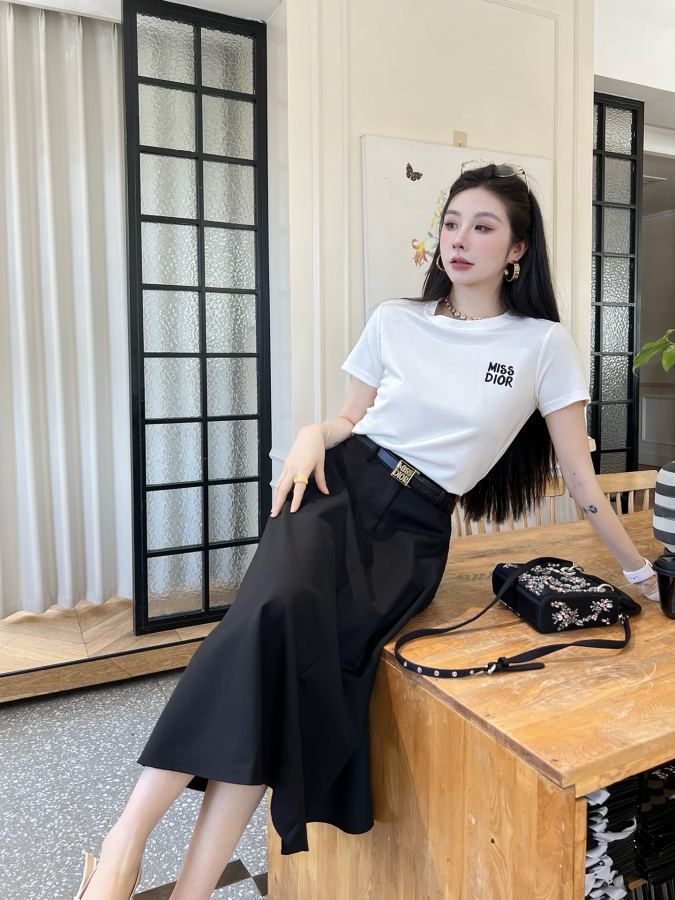 1:1 Replica Dior Women — AAA Quality Replica — photo 4