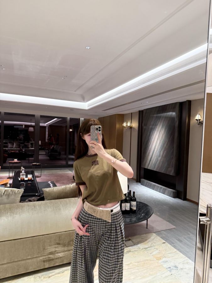 1:1 Replica MIUMIU men Miumiu T — 1:1 Replica — photo 10