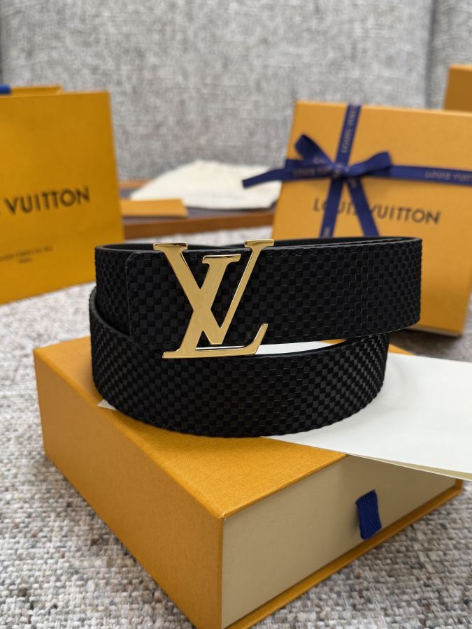 1:1 Replica LV belt Louis Vuitton LV 4.0 — Premium Replica
