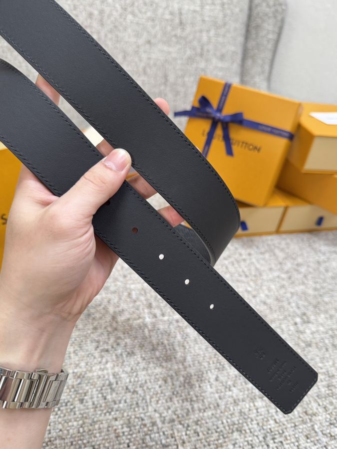 1:1 Replica LV belt Louis Vuitton LV 4.0 — AAA Quality Replica — photo 8