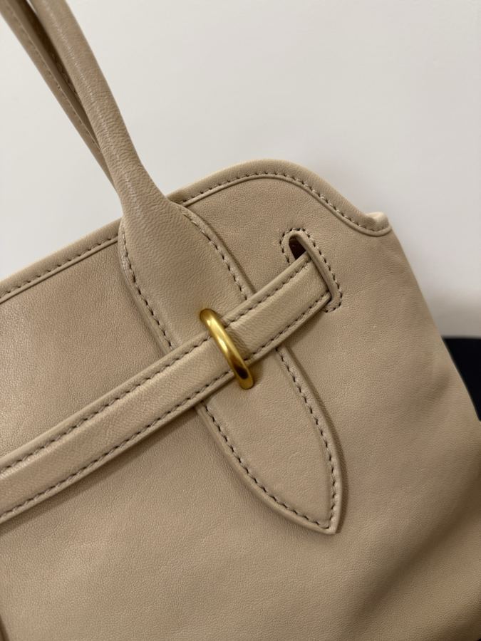 1:1 Replica Miu bag 𝗠𝗶𝘂𝗠𝗶𝘂 Aventure — AAA Quality Replica — photo 6