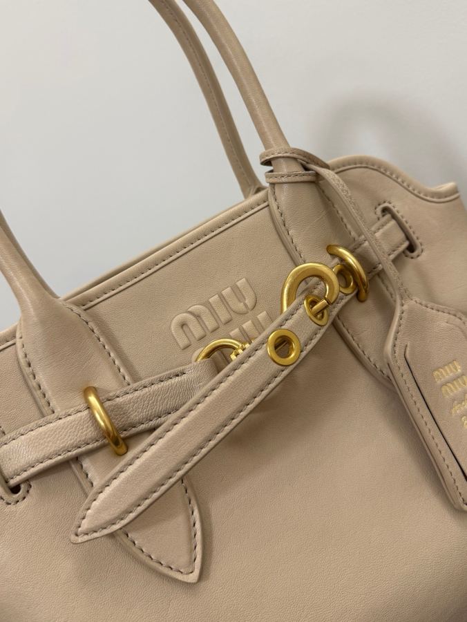 1:1 Replica Miu bag 𝗠𝗶𝘂𝗠𝗶𝘂 Aventure — AAA Quality Replica — photo 3