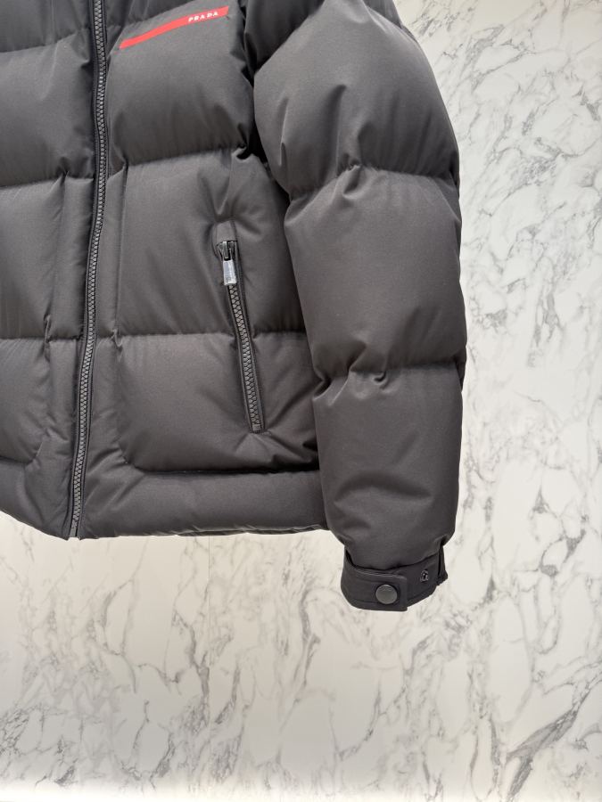 1:1 Replica Prada down jacket D prada re-nylon — 1:1 Replica — photo 7