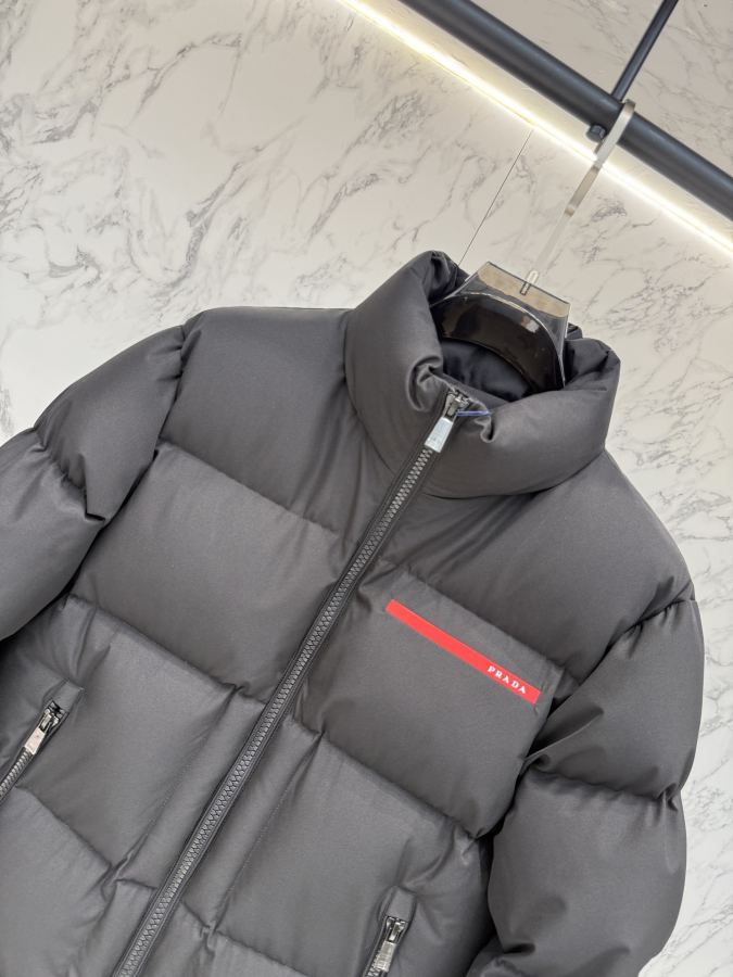 1:1 Replica Prada down jacket D prada re-nylon — 1:1 Replica — photo 4