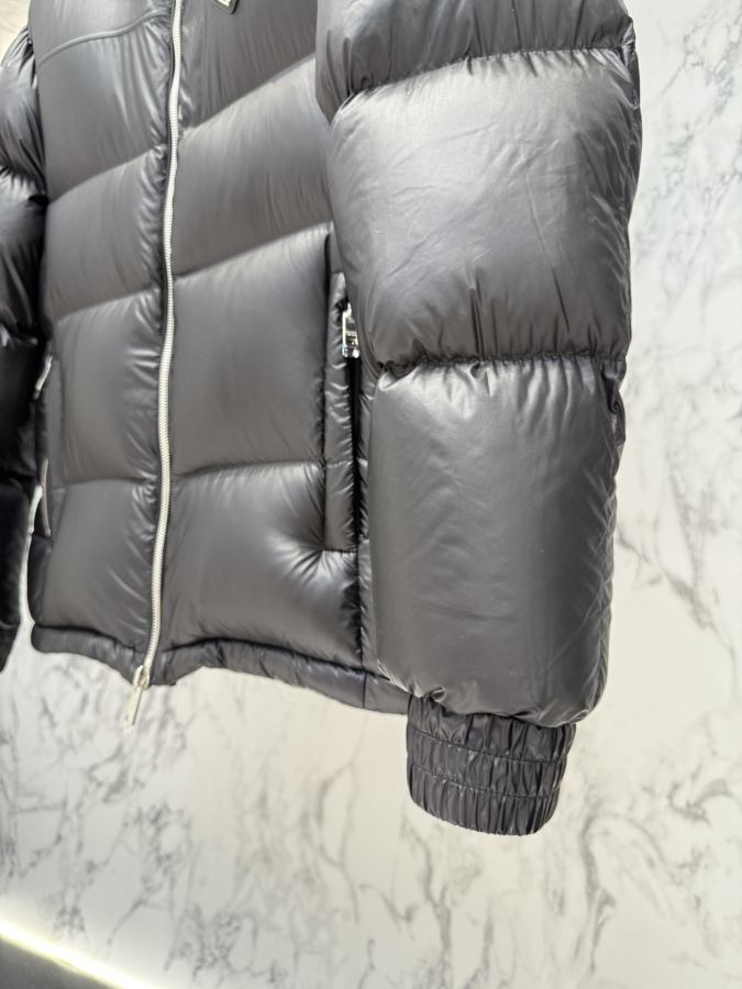 1:1 Replica Prada down jacket D prada re-nylon — Premium Replica — photo 8