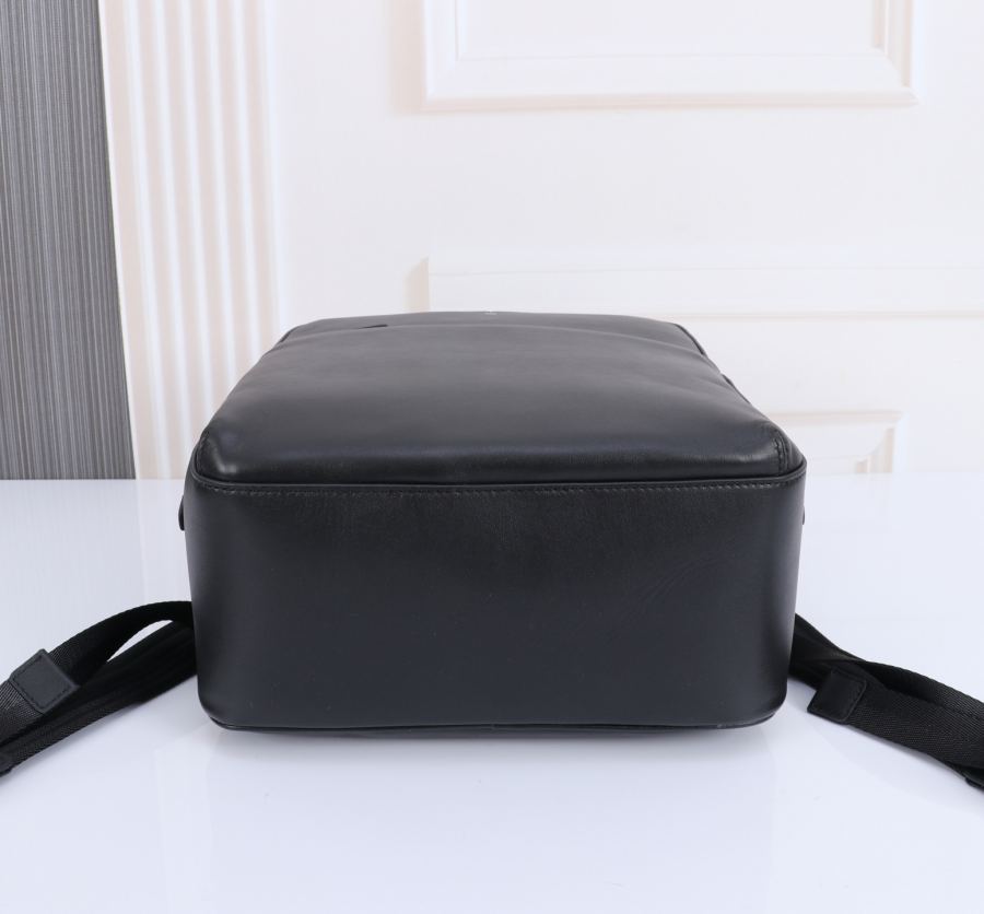 1:1 Replica knapsack 4 # Series 28*39*13 — Premium Replica — photo 7