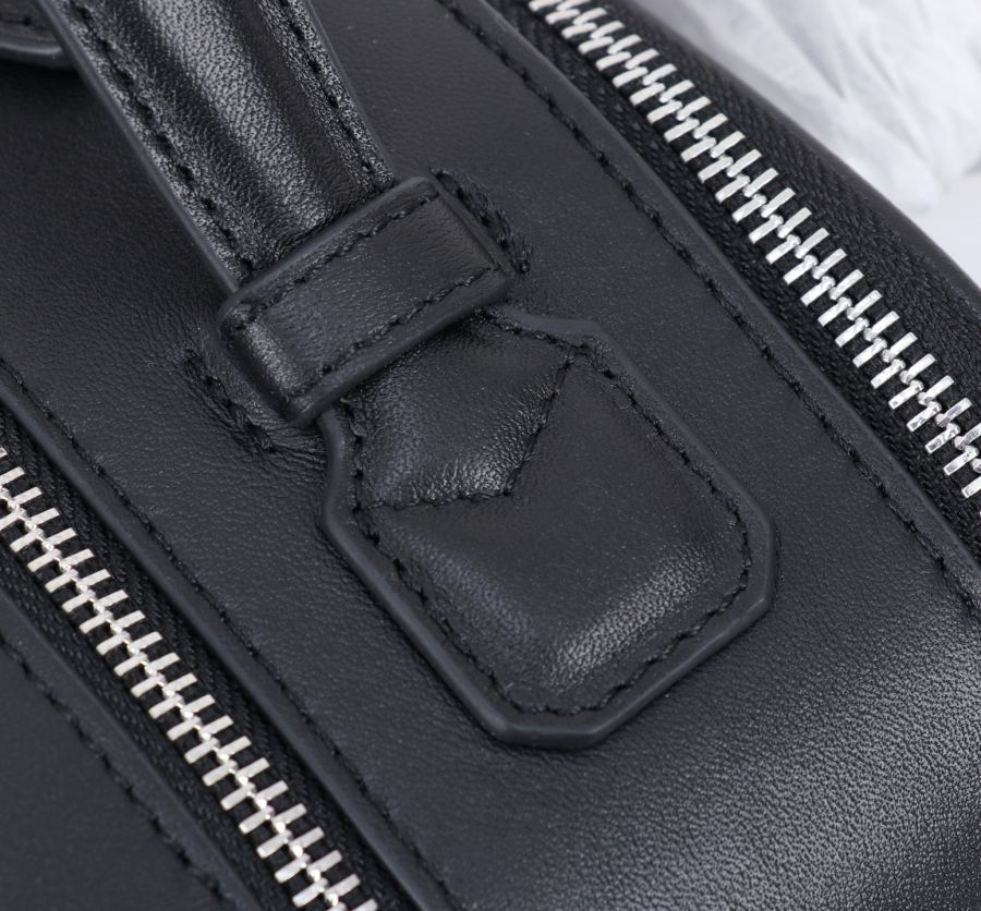 1:1 Replica knapsack 4 # Series 28*39*13 — Premium Replica — photo 4