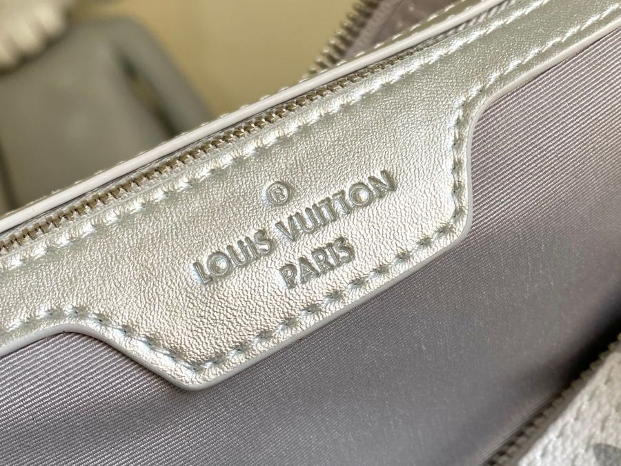 1:1 Replica valise M12067 Keepall Bandoulière 45 Monogram Giant Monogram Reverse 45x27x20cm — Premium Replica — photo 9