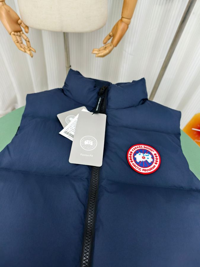 1:1 Replica GOOSE down jacket, Model 2804 M — Premium Replica — photo 3