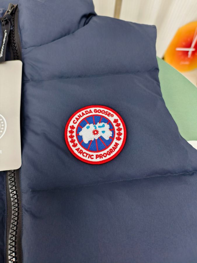 1:1 Replica GOOSE down jacket, Model 2804 M — Premium Replica — photo 5