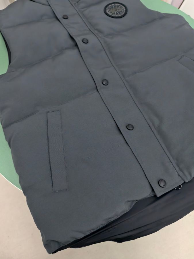 1:1 Replica GOOSE down jacket, 4151 M model (higher version) — AAA Quality Replica — photo 3