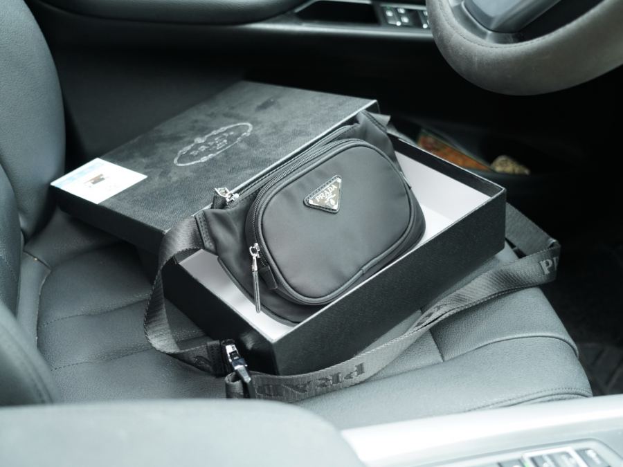 1:1 Replica PRADA bag PRADA — AAA Quality Replica — photo 3