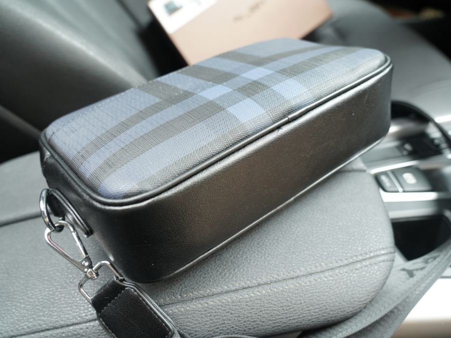 1:1 Replica Burberry bag Burberry 24x16x6 — AAA Quality Replica — photo 7