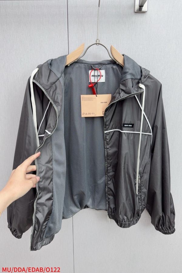 1:1 Replica MIUMIU men Support replacement after the year! O122 — Premium Replica — photo 8