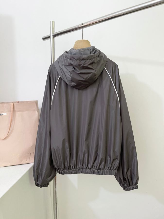 1:1 Replica MIUMIU men MIU MI* zipper sun protection jacket — 1:1 Replica — photo 2