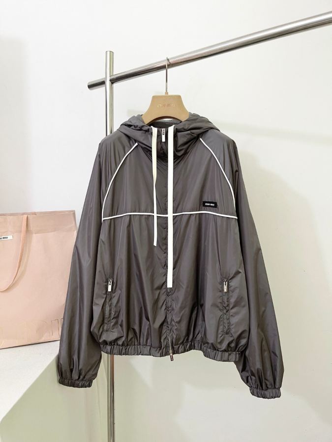 1:1 Replica MIUMIU men MIU MI* zipper sun protection jacket — 1:1 Replica
