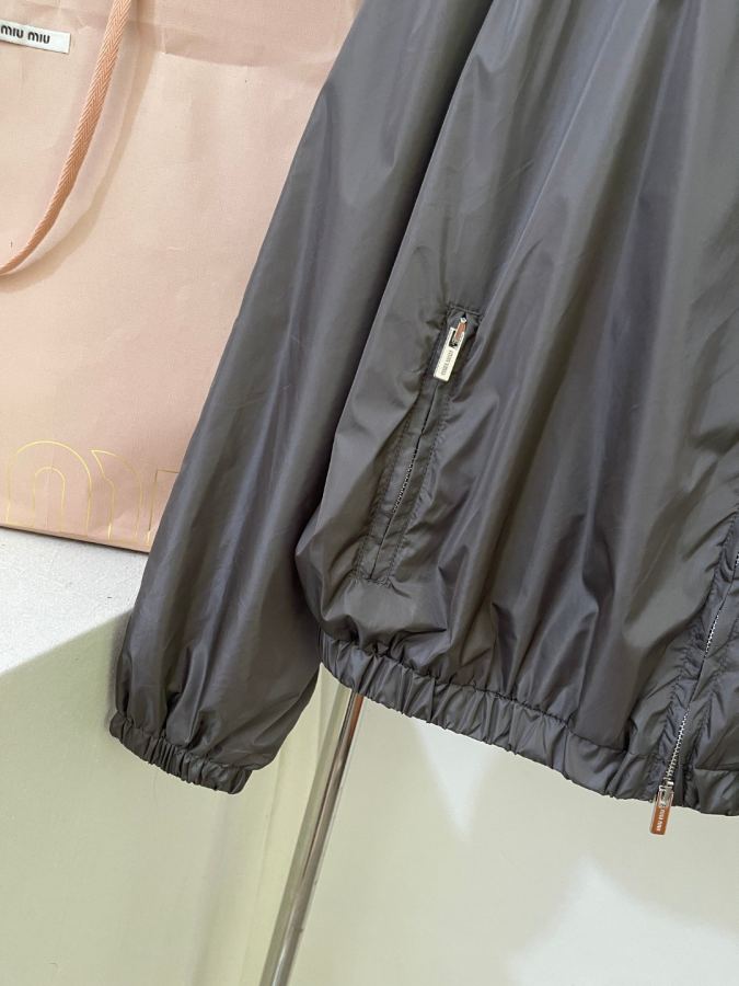 1:1 Replica MIUMIU men MIU MI* zipper sun protection jacket — 1:1 Replica — photo 4