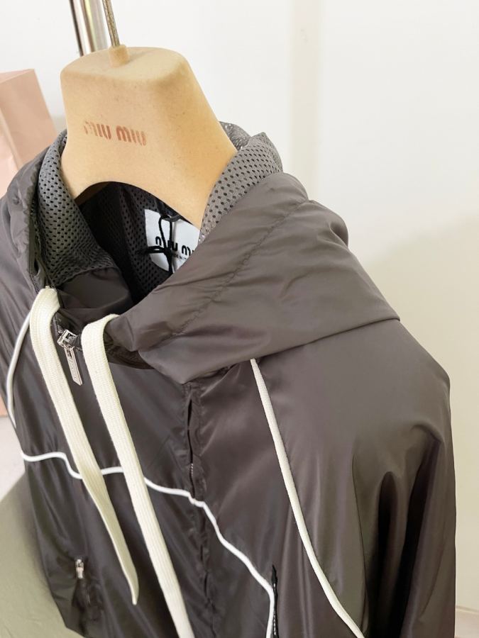 1:1 Replica MIUMIU men MIU MI* zipper sun protection jacket — 1:1 Replica — photo 9
