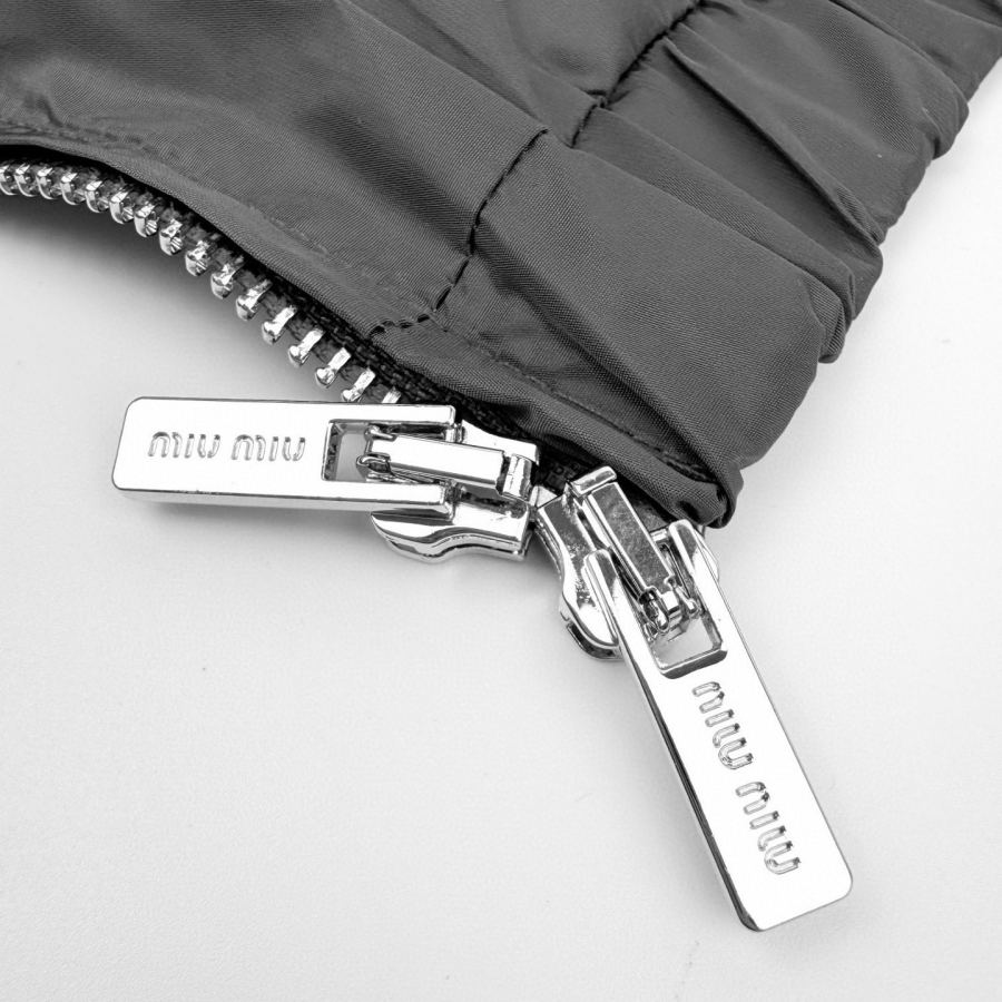 1:1 Replica MIUMIU men Exclusive supply — AAA Quality Replica — photo 7