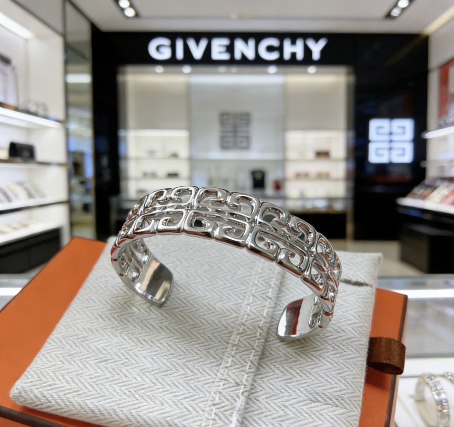 1:1 Replica Givenchy Jewelry New Arrival GIVENCHY — Premium Replica — photo 9