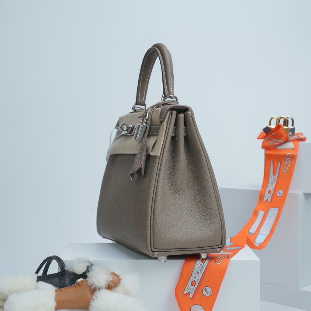 1:1 Replica Hermes bag -togo — AAA Quality Replica — photo 3
