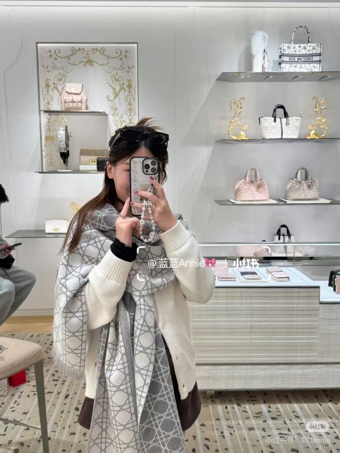 1:1 Replica Dior scarf 𝐃𝐢𝐨𝐫 Cannage pattern scarf — 1:1 Replica
