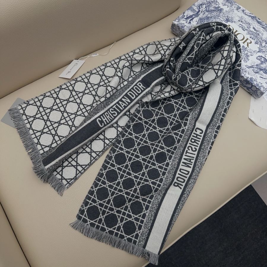 1:1 Replica Dior scarf 𝐃𝐢𝐨𝐫 Cannage pattern scarf — 1:1 Replica — photo 9