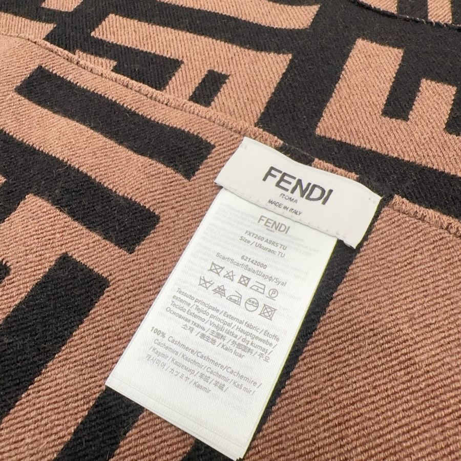 1:1 Replica Fendi scarf New version, store updated simultaneously — Premium Replica — photo 8