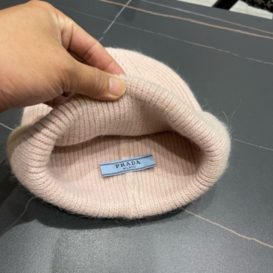 1:1 Replica prada hat New — AAA Quality Replica — photo 9