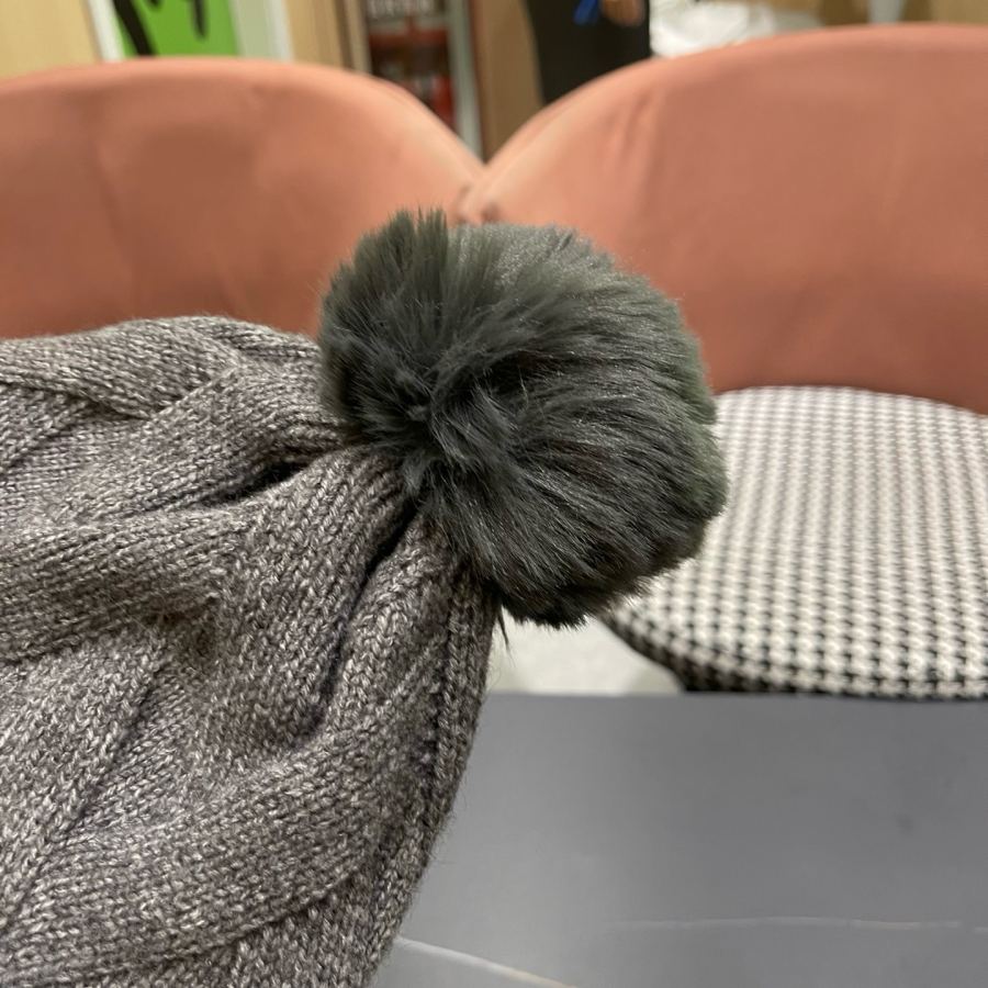 1:1 Replica prada hat PRADA — 1:1 Replica — photo 10