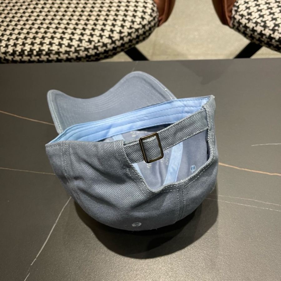 1:1 Replica prada hat Prada logo 56 — 1:1 Replica — photo 10