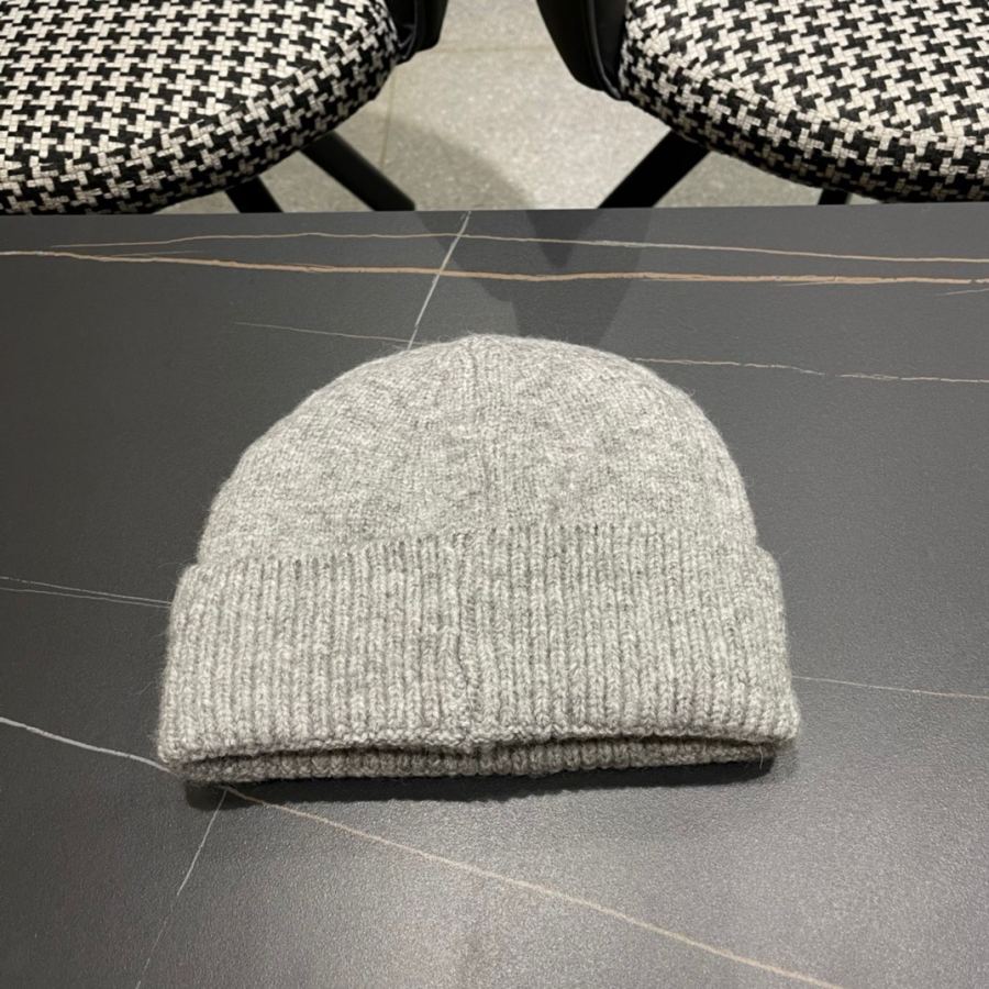 1:1 Replica prada hat Prada — AAA Quality Replica — photo 6