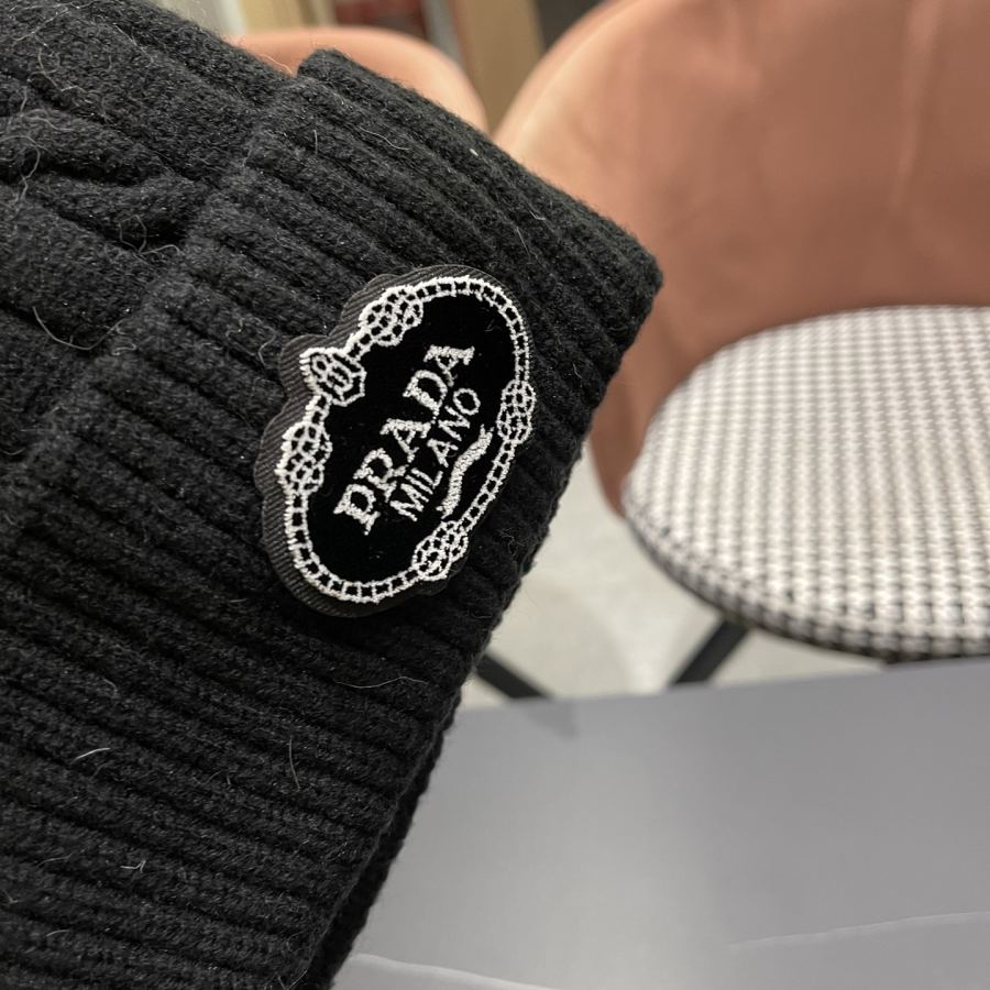 1:1 Replica prada hat PRADA New — AAA Quality Replica — photo 7