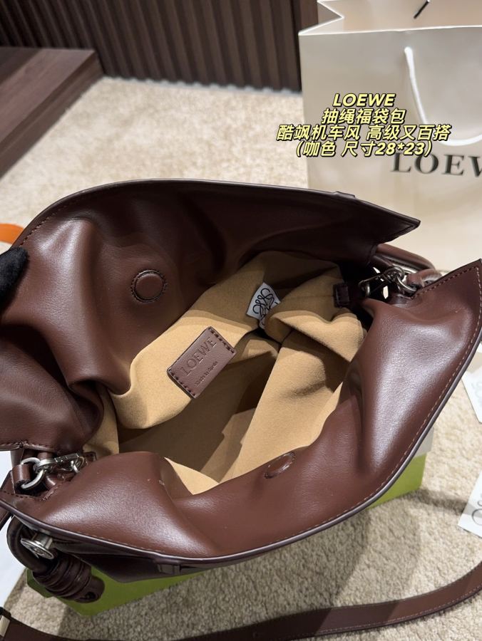 1:1 Replica LOEWE bag Comes with box Size 28*23 — AAA Quality Replica — photo 9