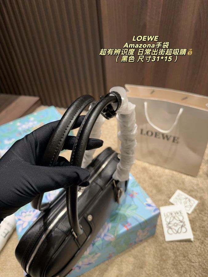 1:1 Replica LOEWE bag Comes with box Size 31*15 — Premium Replica — photo 4