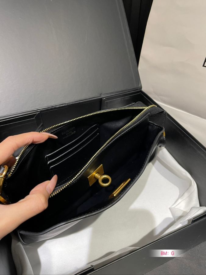 1:1 Replica Balenciaga bag balenciaga Rodeo — AAA Quality Replica — photo 9