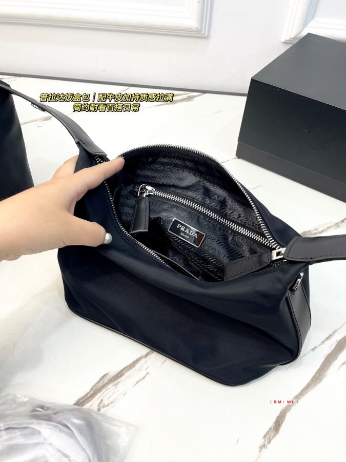1:1 Replica PRADA bag PRADA + Logo Re-Edition Prada replica Series — photo 9