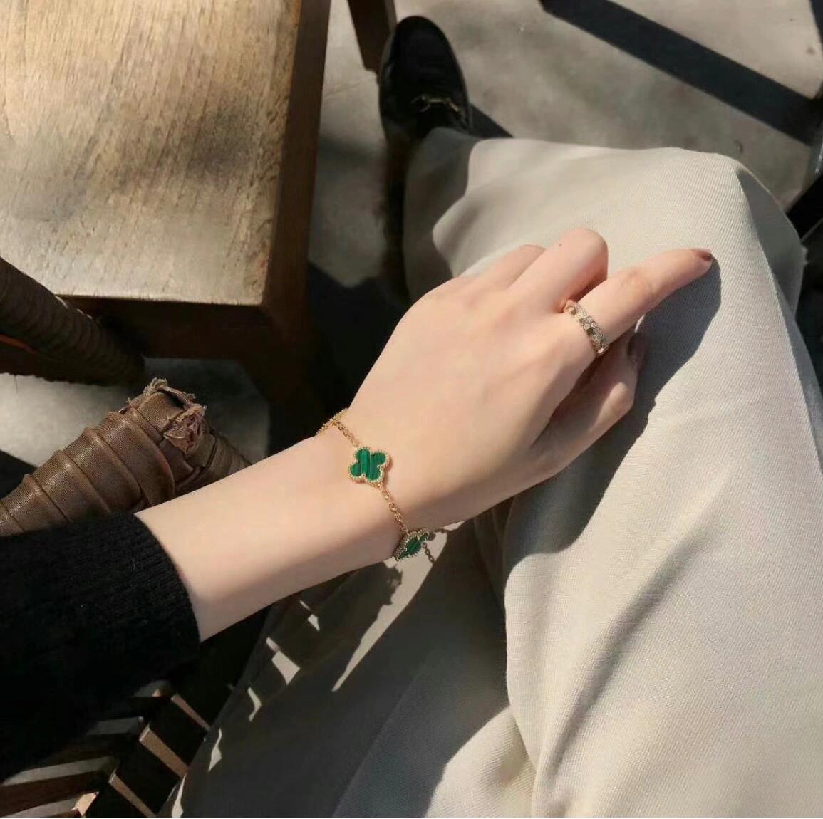 1:1 Replica Van Cleef & Arpels Jewelry — Premium Replica — photo 3