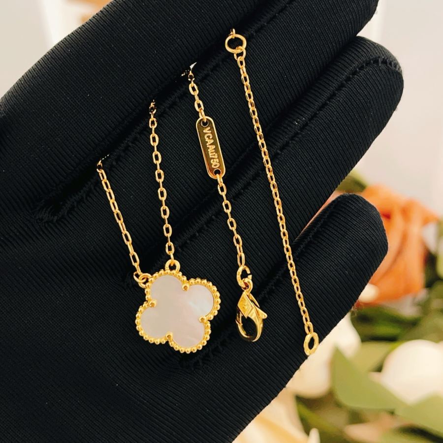 1:1 Replica Van Cleef & Arpels Jewelry — Premium Replica — photo 2