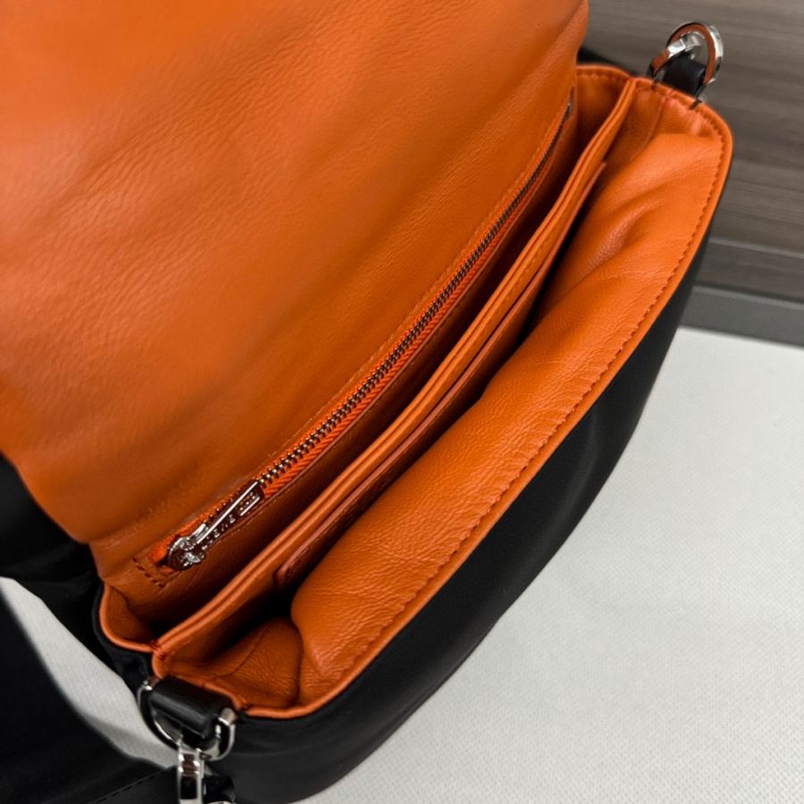 1:1 Replica LOEWE bag Premium — Premium Replica — photo 8