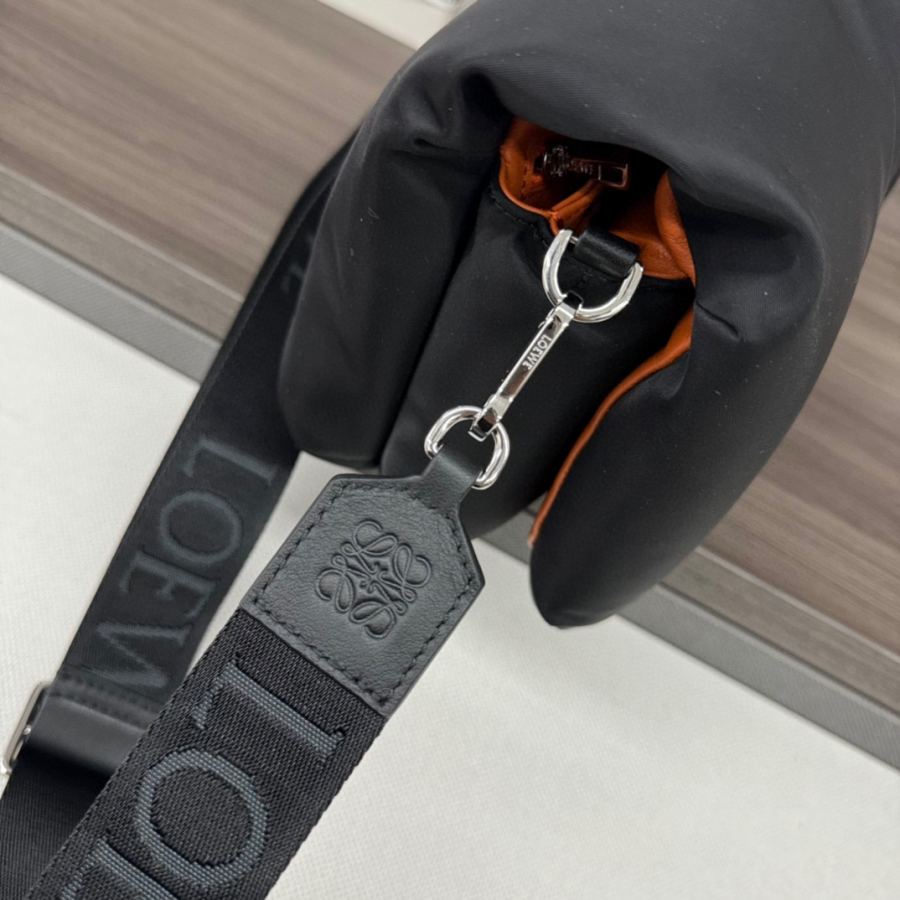 1:1 Replica LOEWE bag Premium — Premium Replica — photo 6