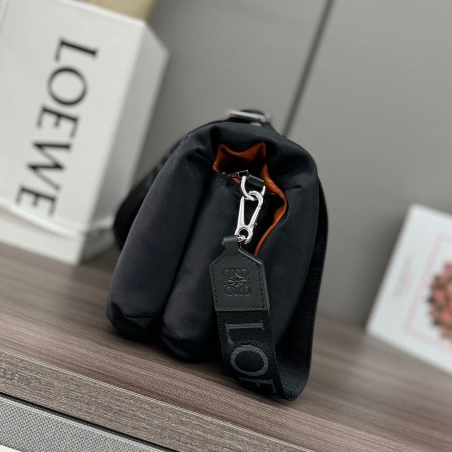 1:1 Replica LOEWE bag Premium — Premium Replica — photo 2
