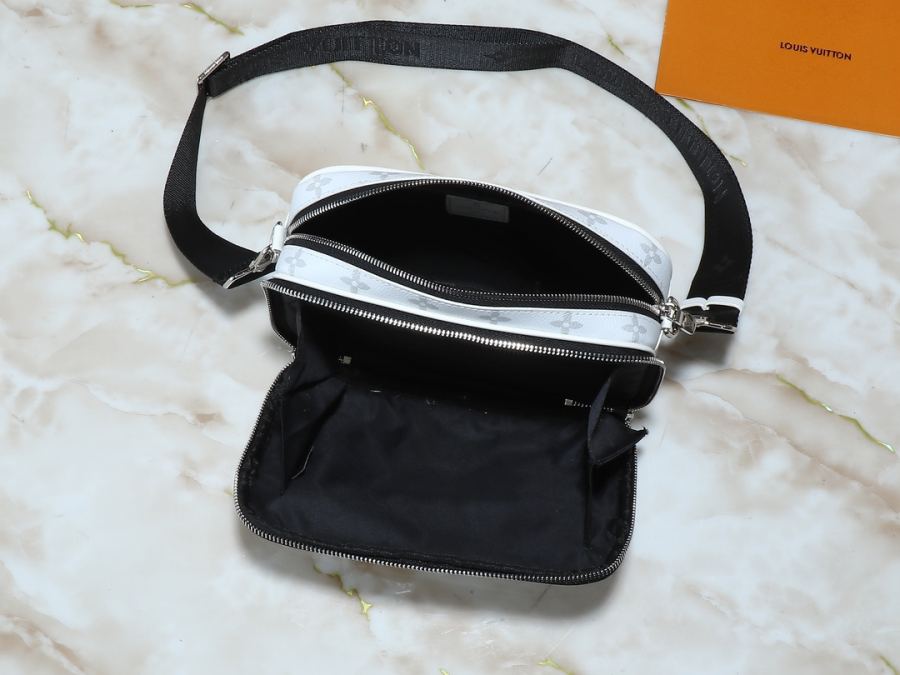 1:1 Replica Camera bag Original version 278 — Premium Replica — photo 9
