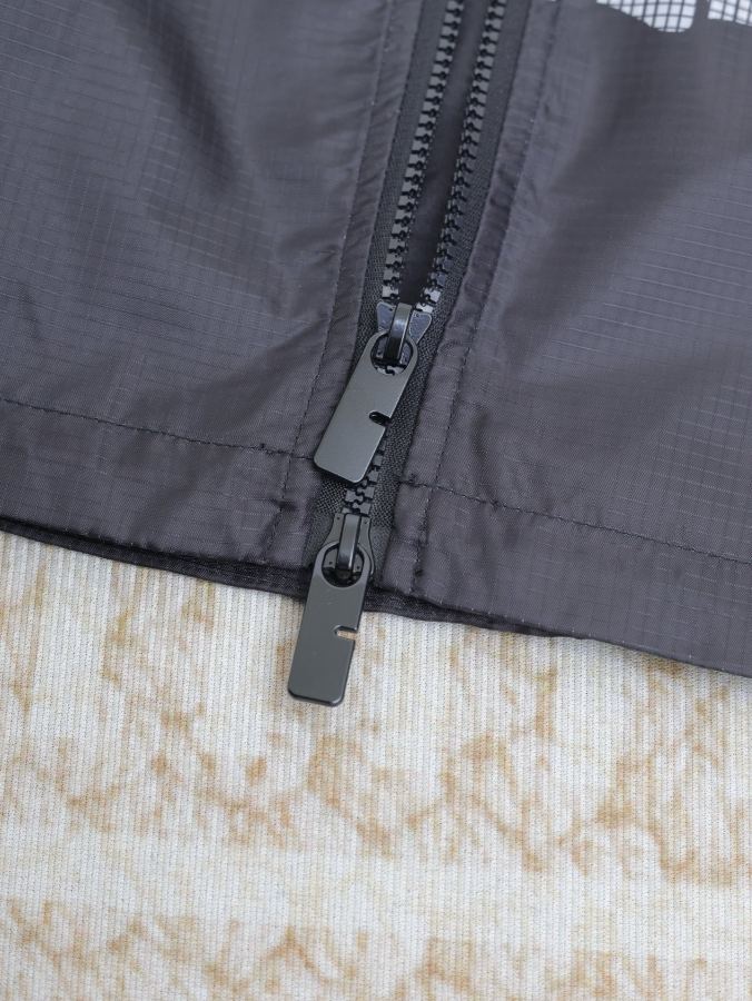 1:1 Replica Burberry men — AAA Quality Replica — photo 9