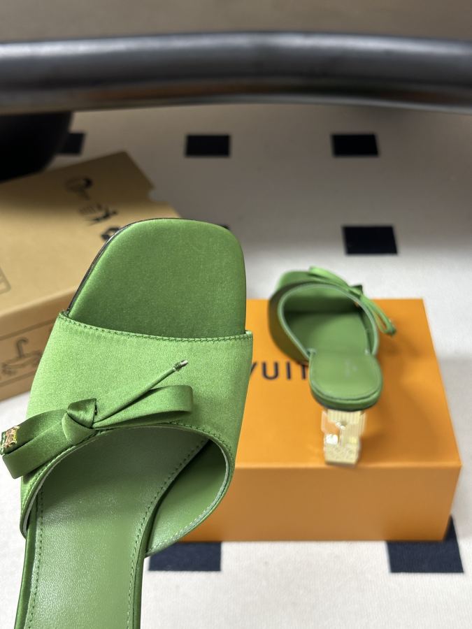 1:1 Replica LV women's shoes Ss New Louis vuiteeon Louis Vuitton LV Cube — AAA Quality Replica — photo 8