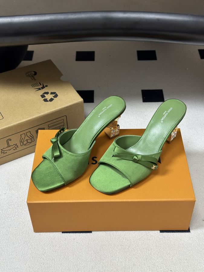 1:1 Replica LV women's shoes Ss New Louis vuiteeon Louis Vuitton LV Cube — AAA Quality Replica — photo 5