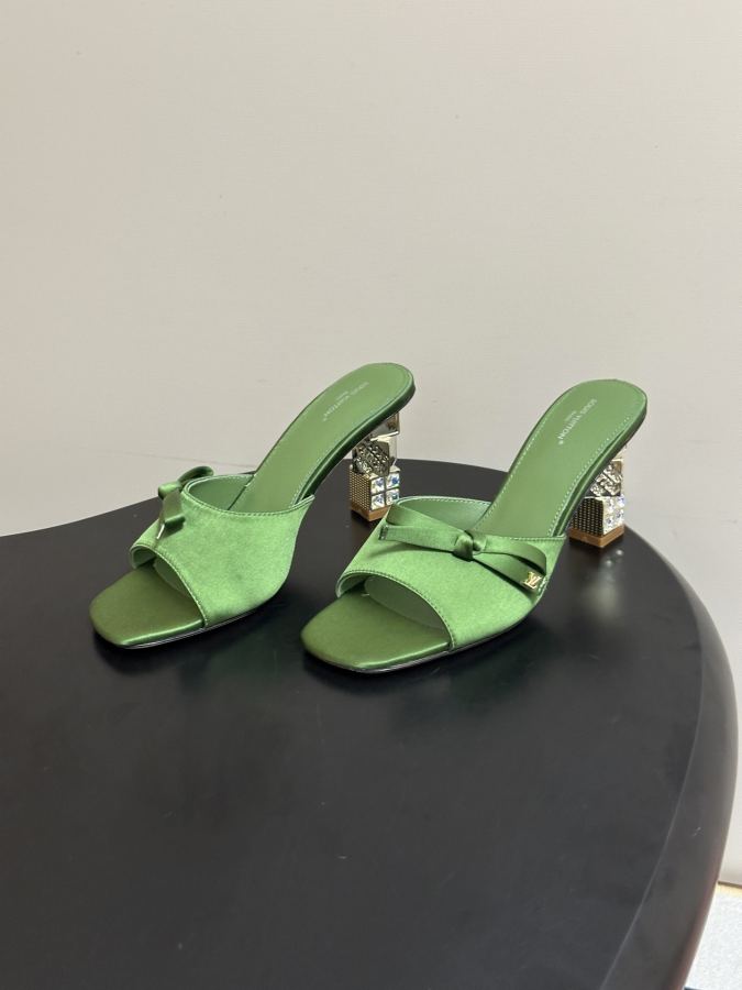 1:1 Replica LV women's shoes Ss New Louis vuiteeon Louis Vuitton LV Cube — AAA Quality Replica — photo 3