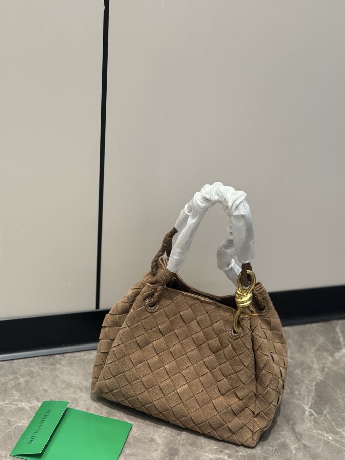 1:1 Replica Bottega Veneta bag 𝗕𝗼𝘁𝘁𝗲𝗴𝗮 𝗩𝗲𝗻𝗲𝘁𝗮 — Premium Replica — photo 6