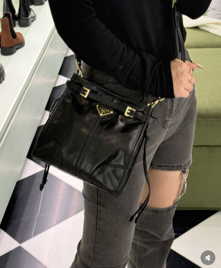 1:1 Replica PRADA bag This year𝗽𝗿𝗮𝗱𝗮 is cheating — 1:1 Replica — photo 4