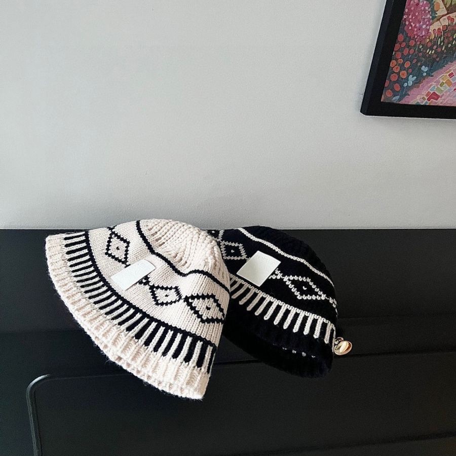 1:1 Replica Loewe hat LOEWE 2025 — AAA Quality Replica — photo 9